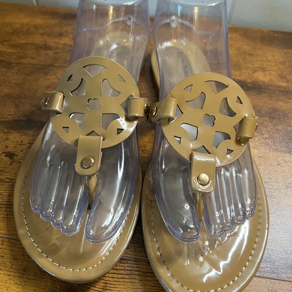 Pierre Dumas Tan Cutout Sandals, Women’s Size 9